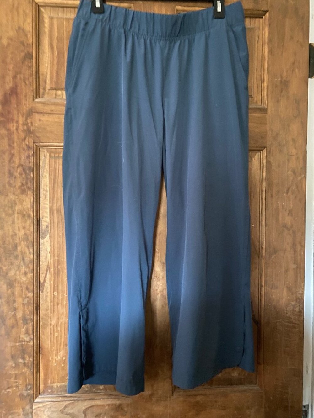 Champion wide leg crop dry tech pants